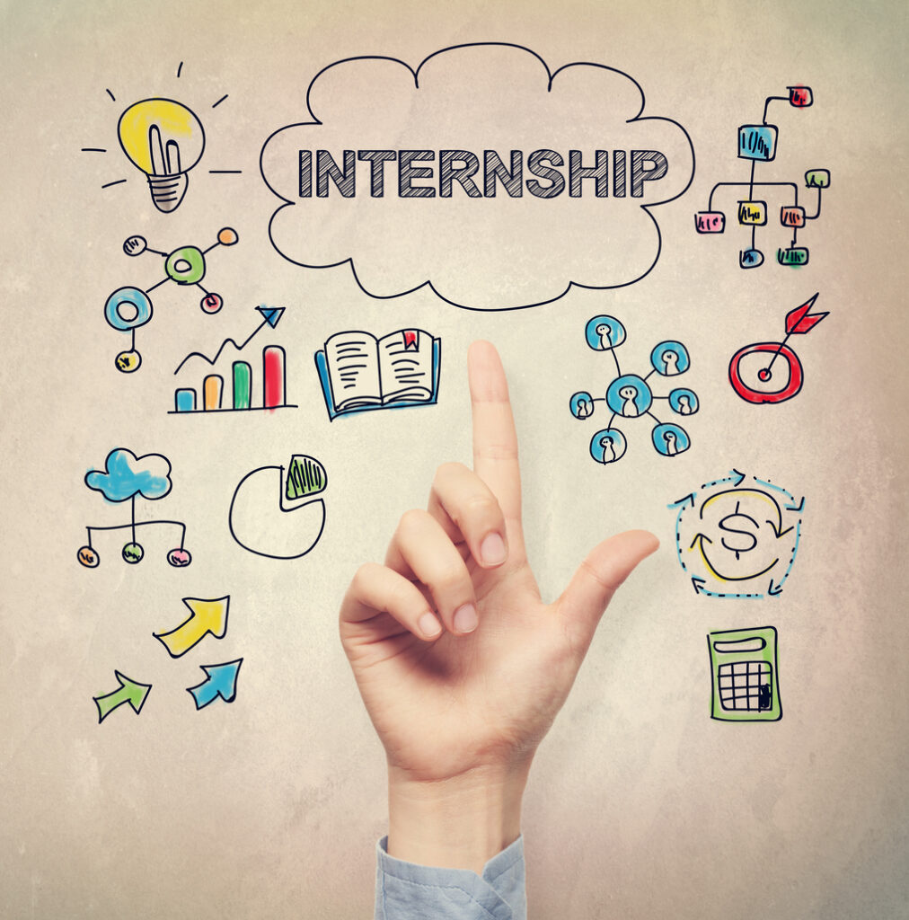 Internship training in Trichy for IT students with practical learning and real-time experience